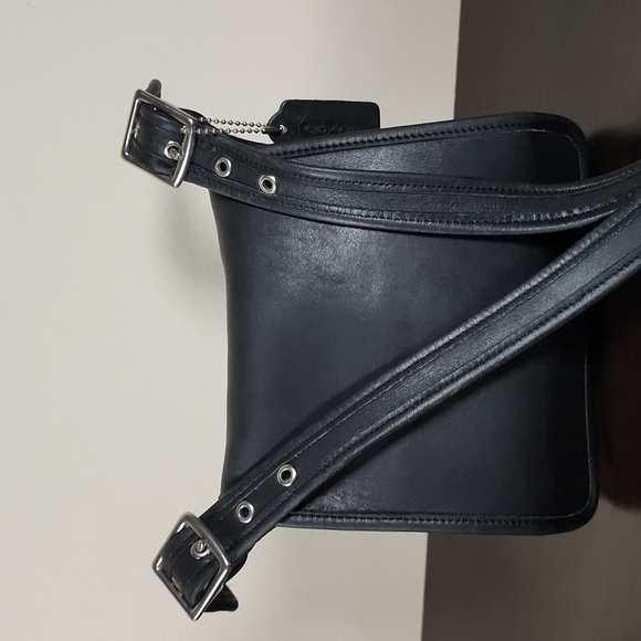 Coach Bags Vintage Coach Legacy Studio Flap Bag 945 Poshmark